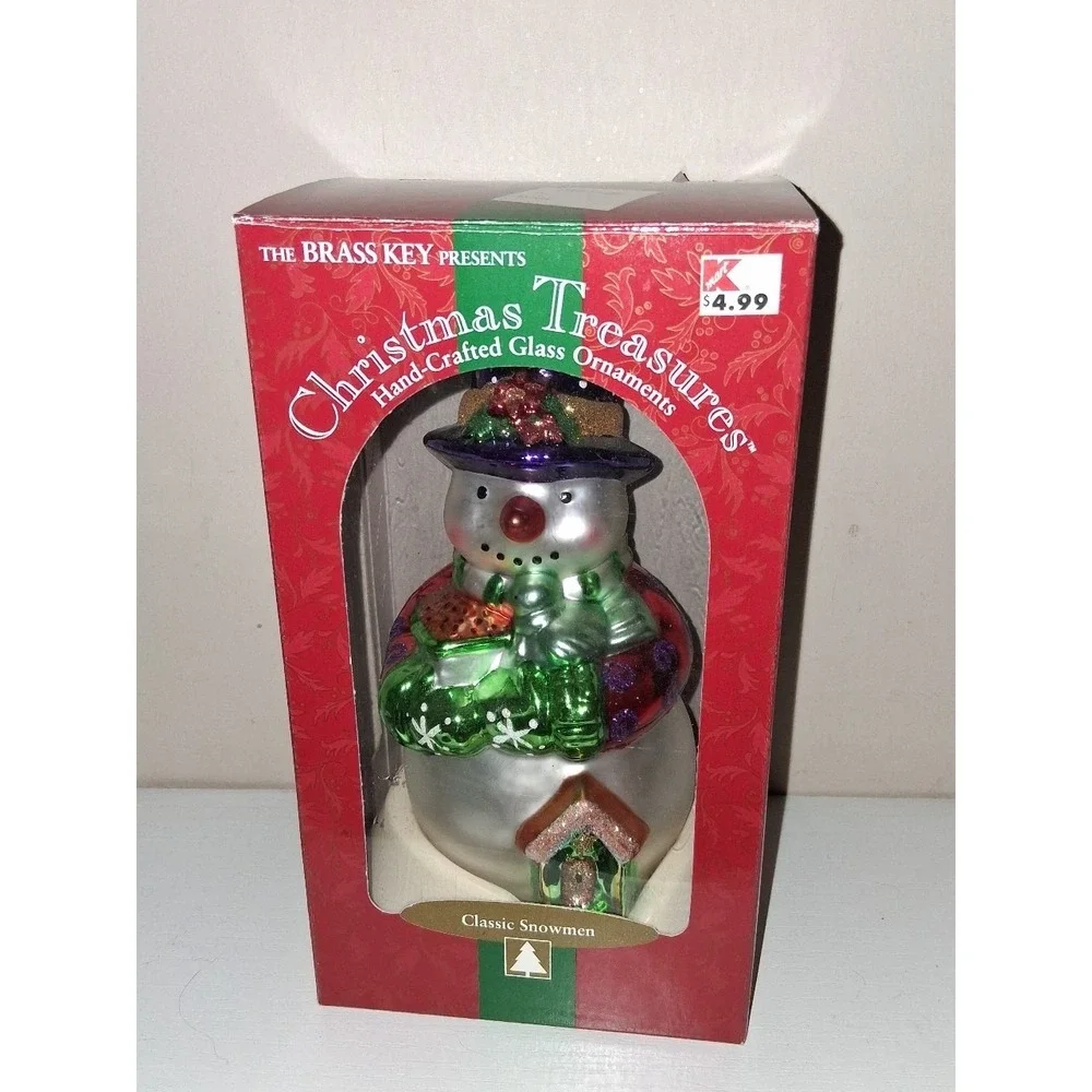 Brass Key Christmas Treasures Classic Snowman Feeding the Birds Glass Ornament N